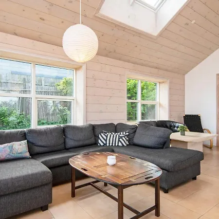 Сasa de vacaciones 8 Person In B Rkop