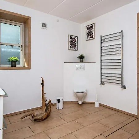 Сasa de vacaciones 8 Person In B Rkop *